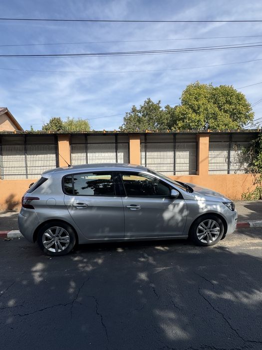 Peugeot 308 1.6 Diesel 92 CP | 2015 | 129.000 km | Jante aliaj