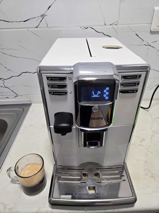 Espressor Automat Philips EP5961 Aparat cu Cafea Boabe Saeco Incanto