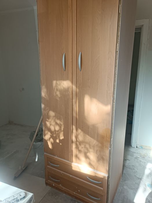 Шкаф для одежды даром срочно