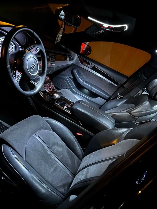 Audi A8 3.0TDI euro 6  An fabricație 2013