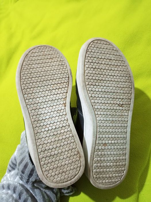 Ботинки lcwaikiki 32 р.