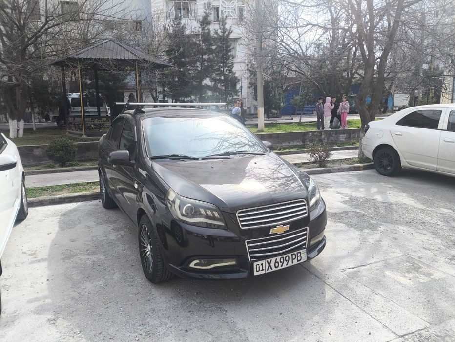 Nexia 3 автомат  2017 года срочно!