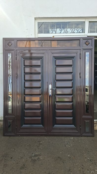 Sifatli va arzon Temir eshik va romlar