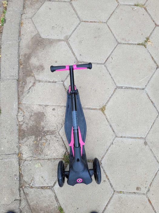 Smart Trike тротинеткаsmarTrike - Детски разтегаем скутер Xtend, розов
