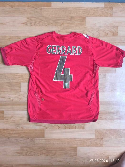 Футболка игрока сборной Англии