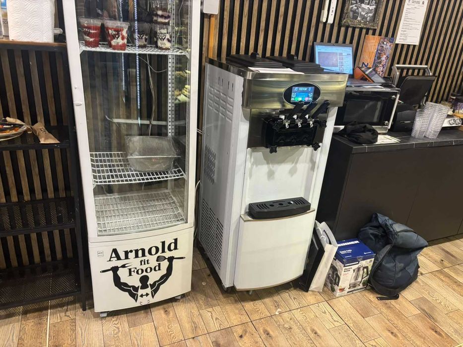 Нова профи машина за мек италиански крем сладолед 3 вкуса ГАРАНЦИЯ 2г