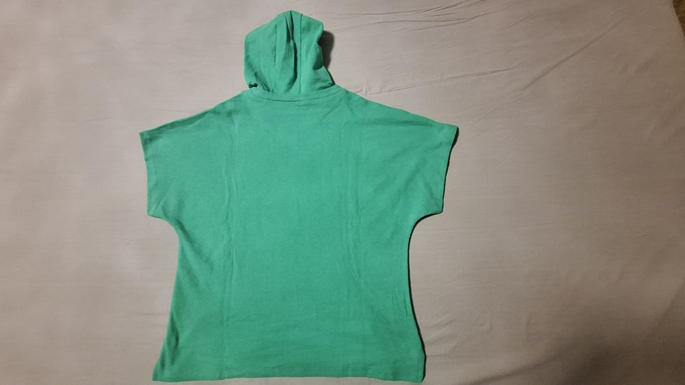 Нова тениска с качулка KOTON 11-12 г. 146-152  см