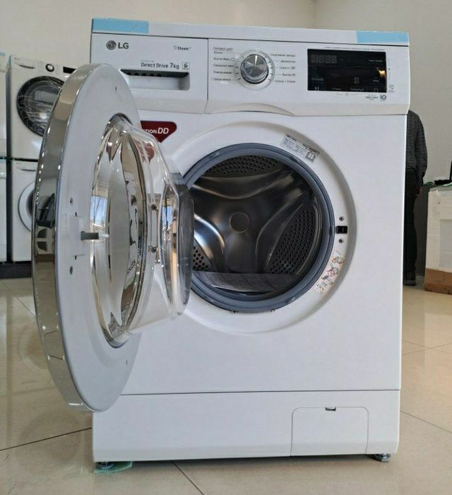 Стиральная машина  LG 2J3HS2W 7 кг рекомендую