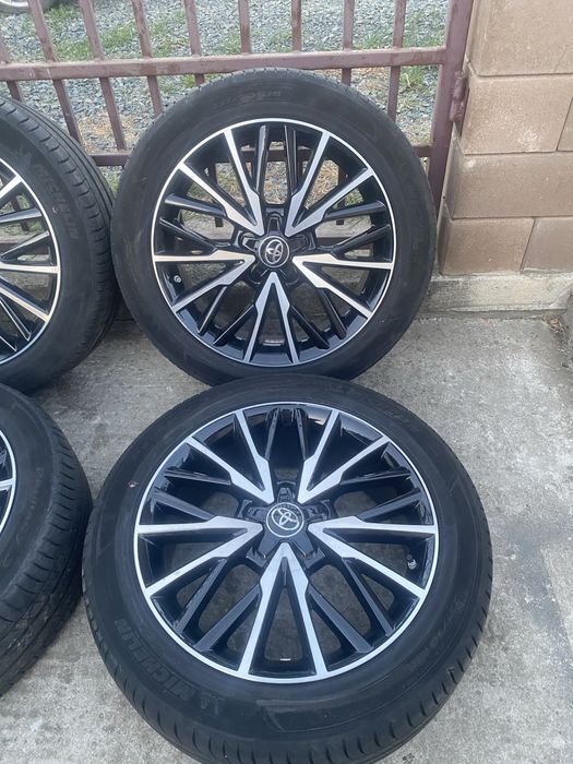Vand set jante Toyota Chr 225 50 R18