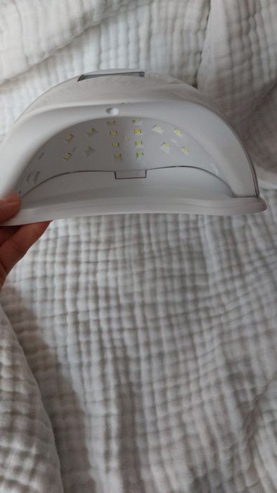 Лампа для сушки гель лака