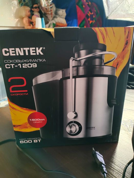 Продам Соковыжималка Centek CT- 1209