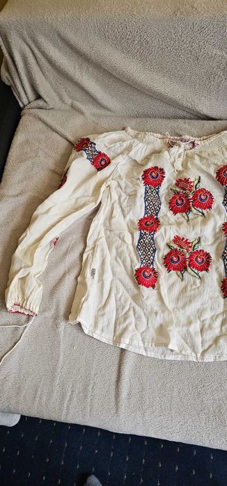 bluza ie cu maneca lunga