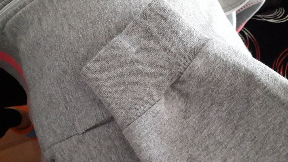 Горна част от екип Puma