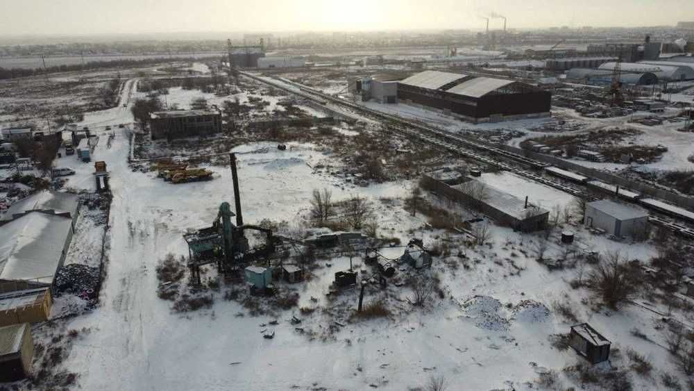 Промышленная база.