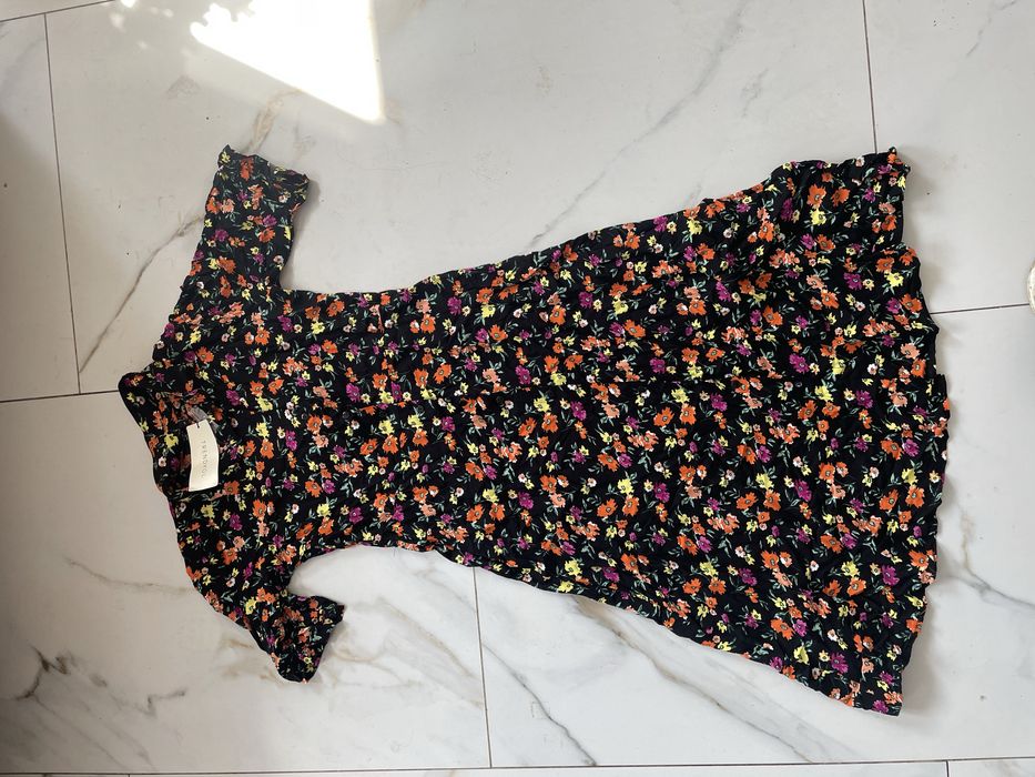 Rochie model floral trendyol noua cu eticheta marimea M