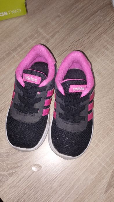 Детски маратонки за момиче