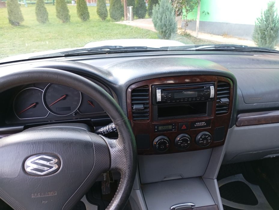 Suzuki grand Vitara