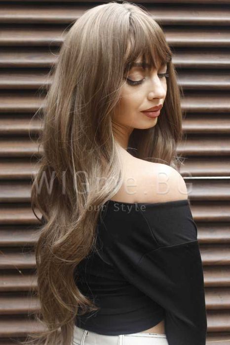 Дълга чуплива тъмноруса перука Мирея