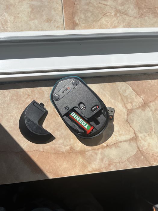 Vand Mouse Wirelss Logitech M335