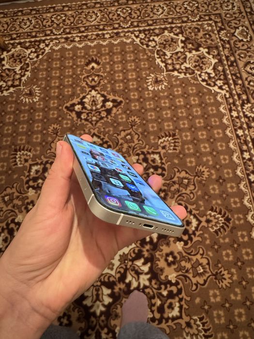 Пррдам айфон 12 , 128 гб