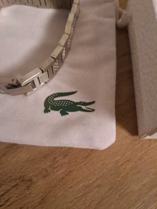 Bratara lacoste noua,nepurtata