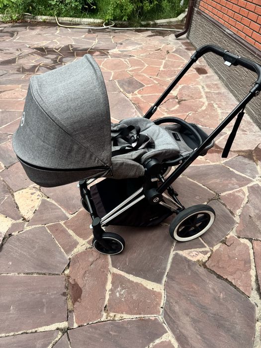 Продам коляску Cubex Priam 4