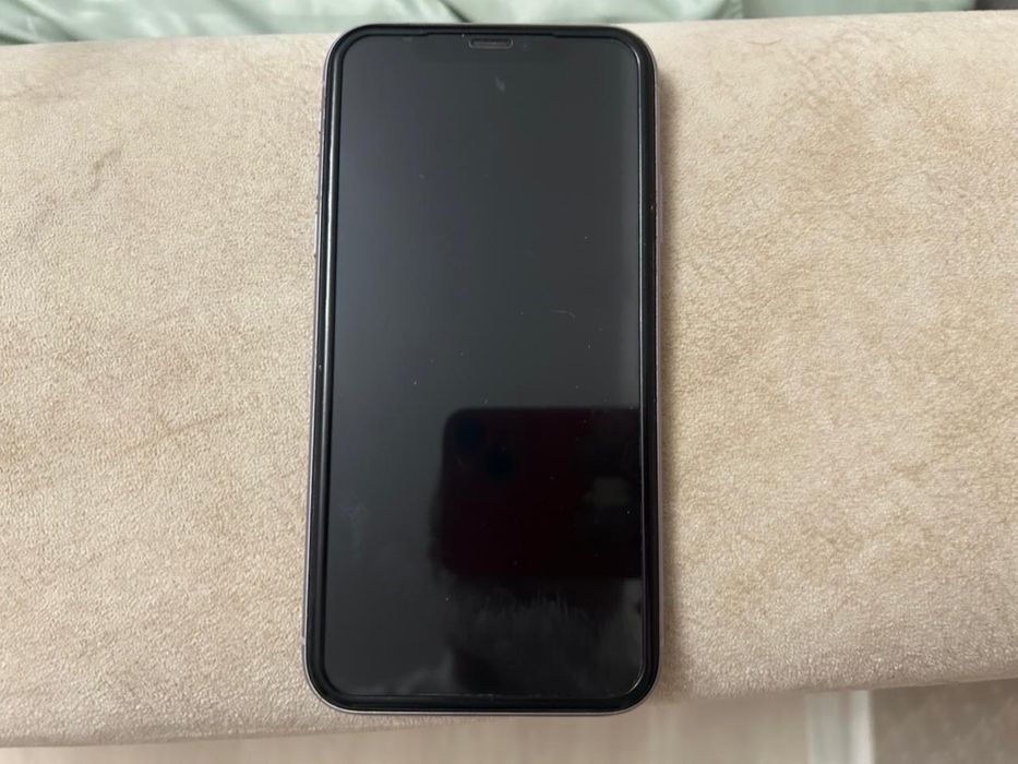 Iphone 11 , всё работает