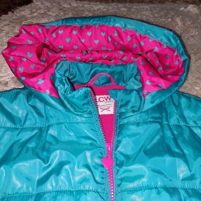 Продам демисезонную куртку