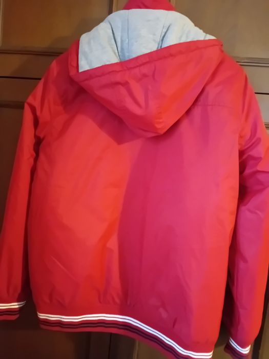 Яке бомбър размер М