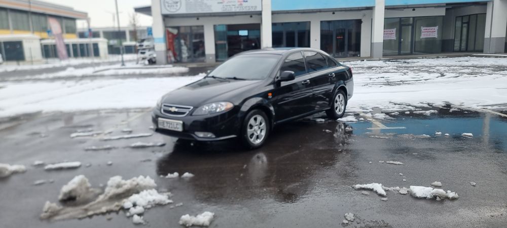 Lacceti 2022 probeg 37.000 km.