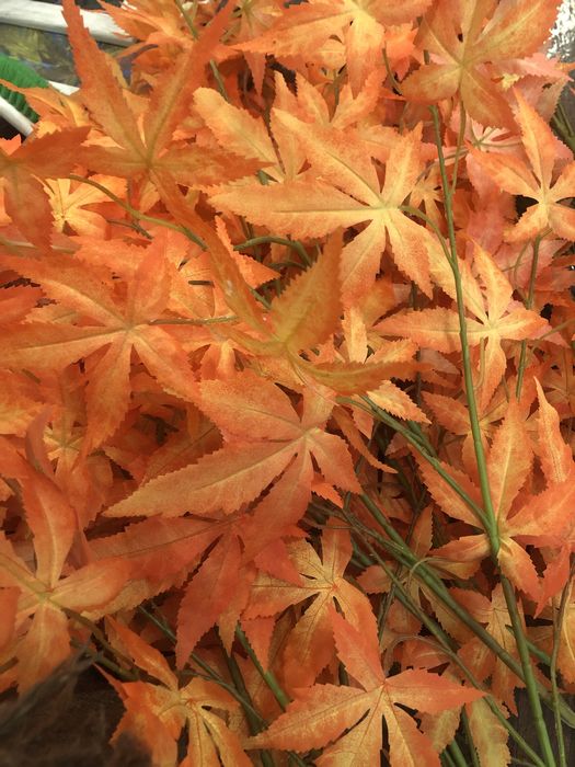 Продаю ветки дерева искусственные