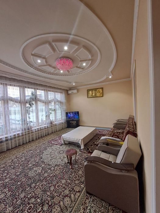 Самарканд дарвоза 2.5 сотихли файзли ховли сотилади 6 та хонасиям бор