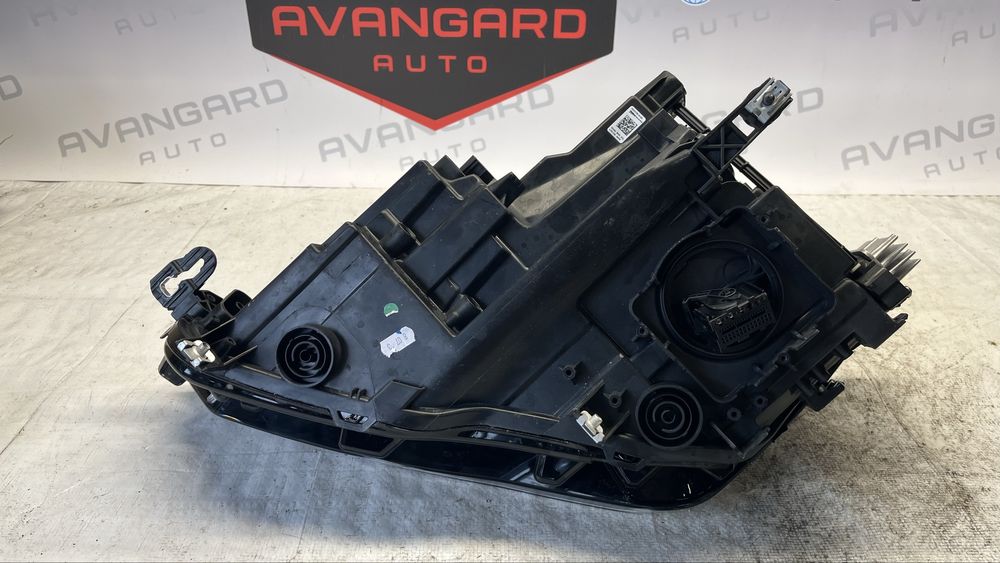 Seat Leon Cupra десен фар