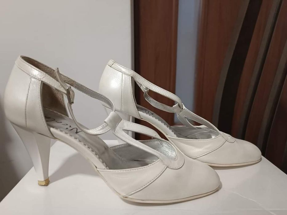 Sandale pantofi marimea 35