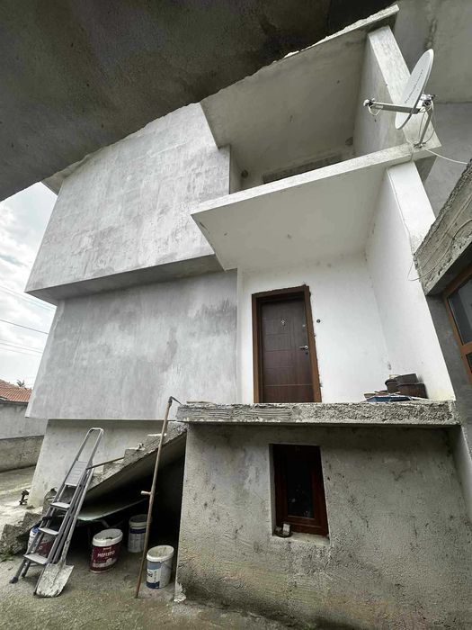 Продава се Къща в Крън - 520 кв.м за 520 €/кв.м - Снимка #2