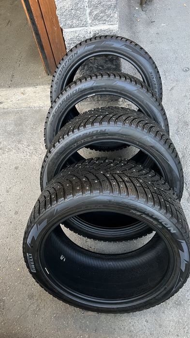 315/35 R21 — 275/40 R21 Pirelli Ice Zero 2  (шипы) Run Flat