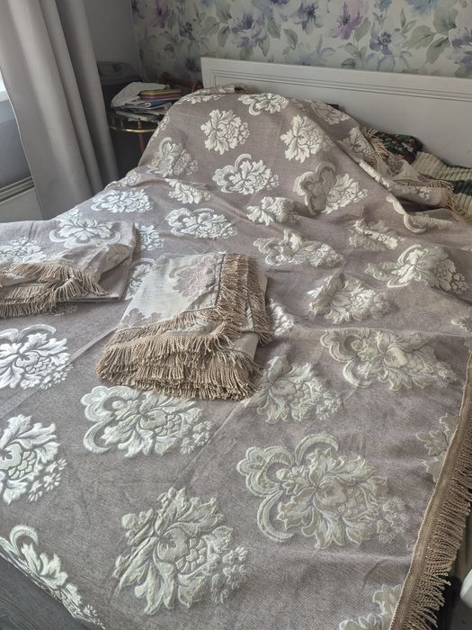 Покрывало на диваны