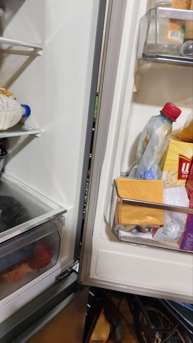 Холодилник midea