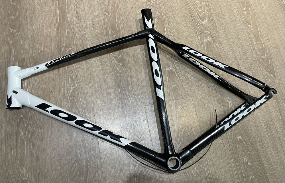 Cadru Cursieră Carbon Look 595