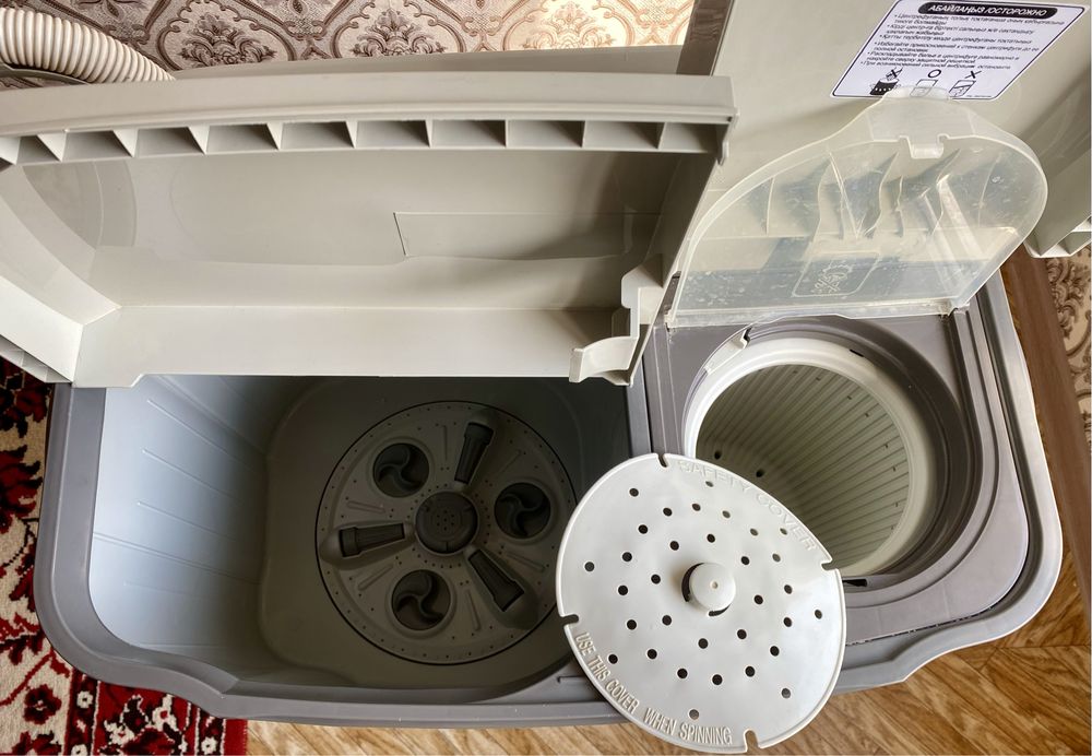 Продаю стиральную машину LG полуавтомат в отличном состоянии