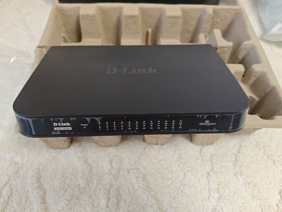 Коммутатор D-link DGS-1024A