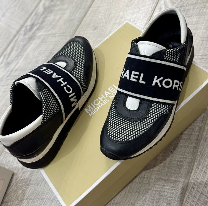 Кросовки Michael Kors