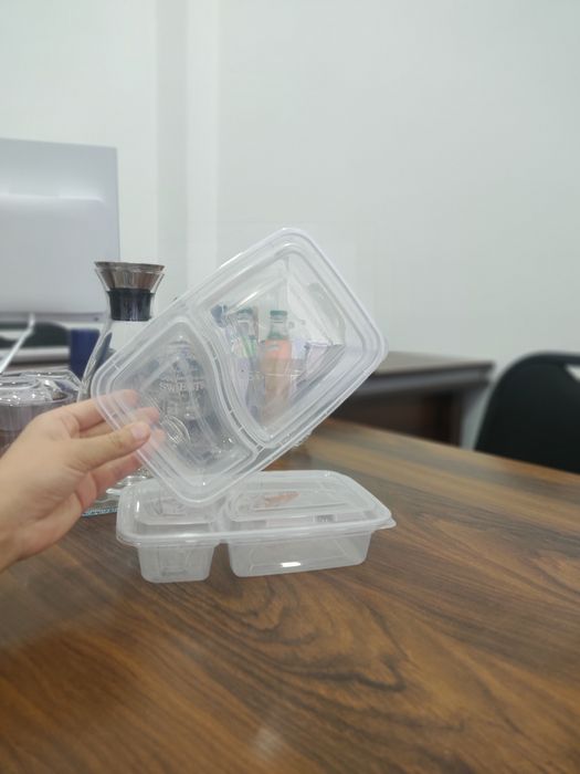 Bir martalik idishlar toplami