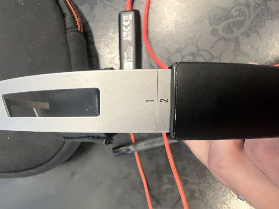 Poly Blackwire 5220 - Професионални слушалки с микрофон за работа