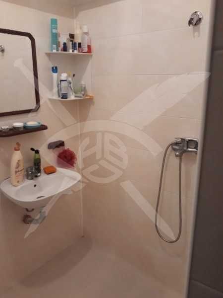 Дава се под наем Едностаен апартамент в Варна, Цветен квартал - 44 кв.м за 250 € - Снимка #3