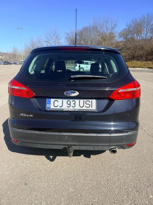 FORD Focus 2015 — imagine 5