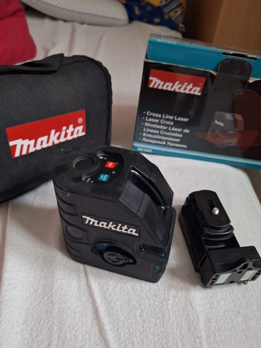 Laser Makita SK104Z