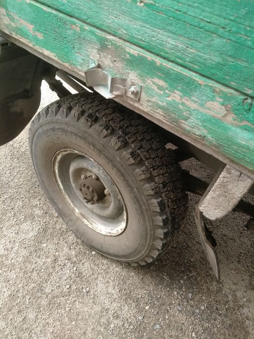 продам уаз бортовой хтс