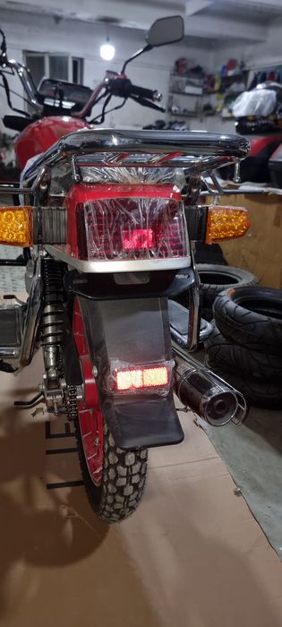 Продаётся мотоцикл JFOX 150-2 новый