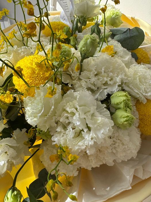 Букет свежих цветов